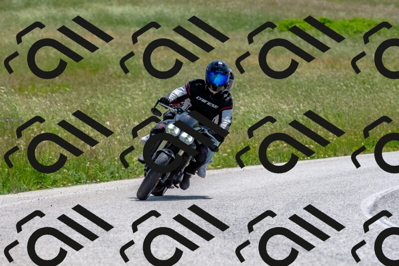 20250608112112-R01_3304_r1