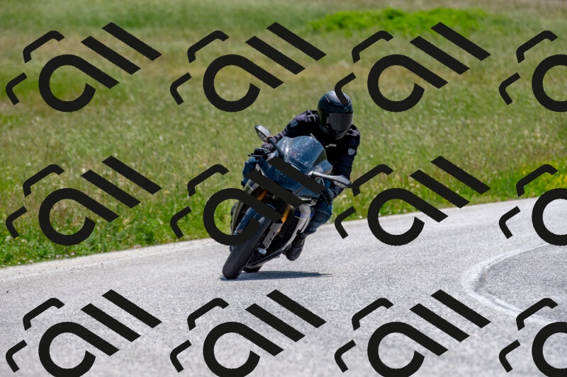 20250608112402-R01_3335_r1