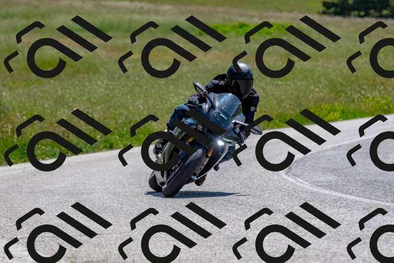 20250608112402-R01_3338_r1