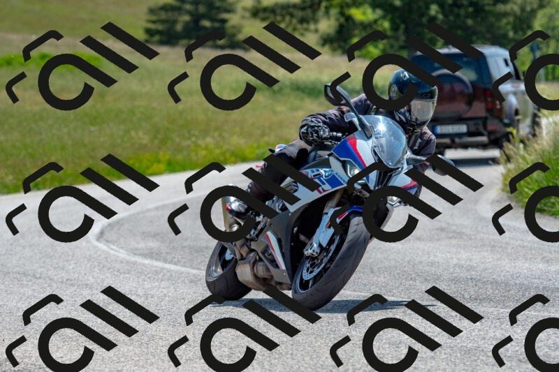 20250608112406-R01_3348_r1