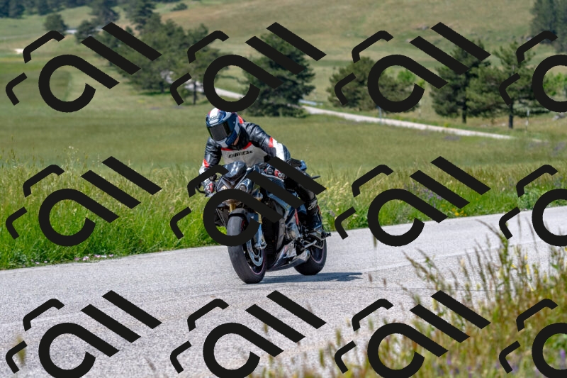 20250608112534-R01_3357_r1