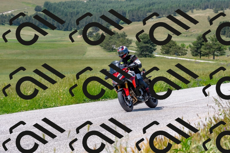 20250608114151-R01_3690_r1