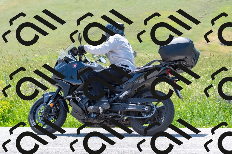 20250608120235-R01_3931_r1