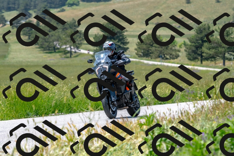 20250608121109-R01_3986_r1