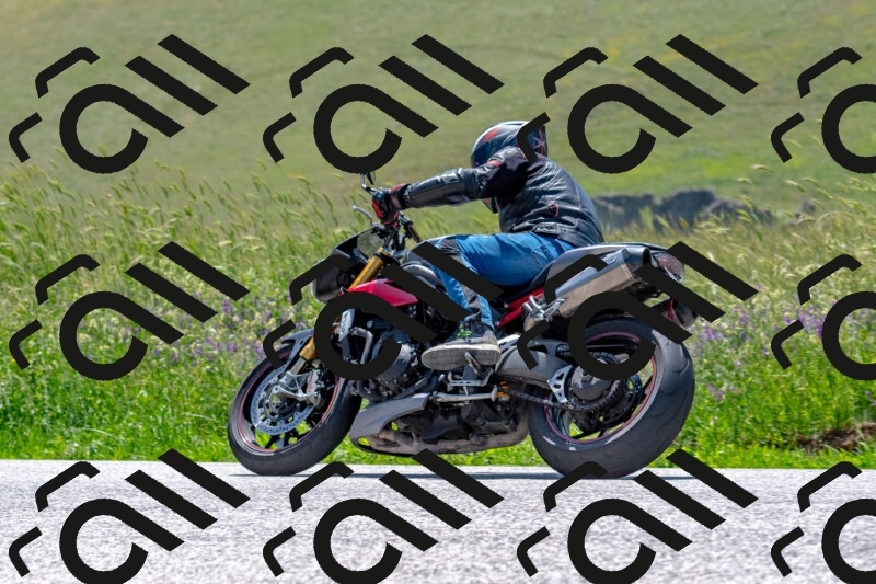 20250608121122-R01_4011_r1