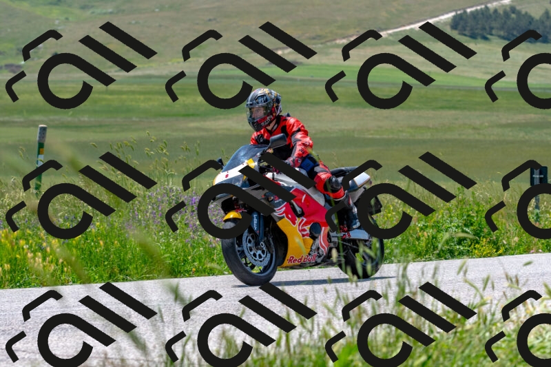 20250608124025-R01_4294_r1