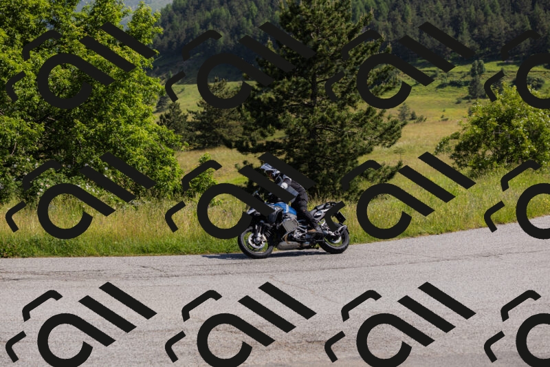 202506141027-_04A2135_c3_