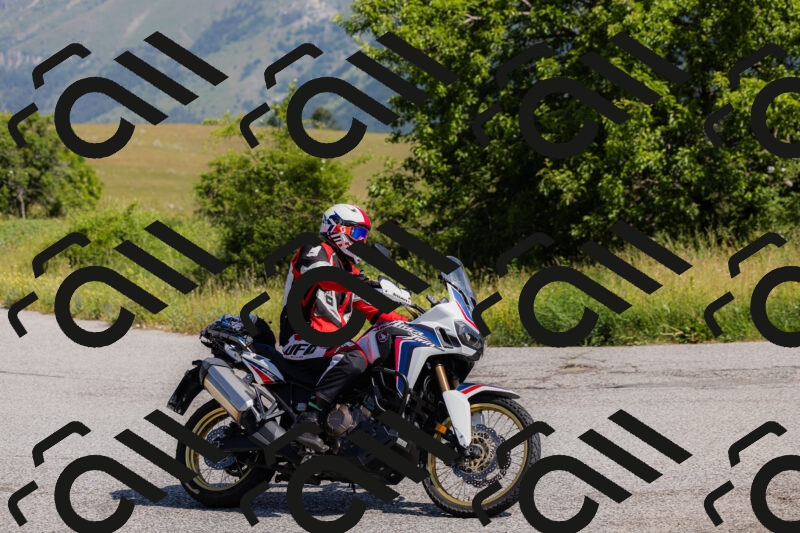 202506141031-_04A2143_c3_