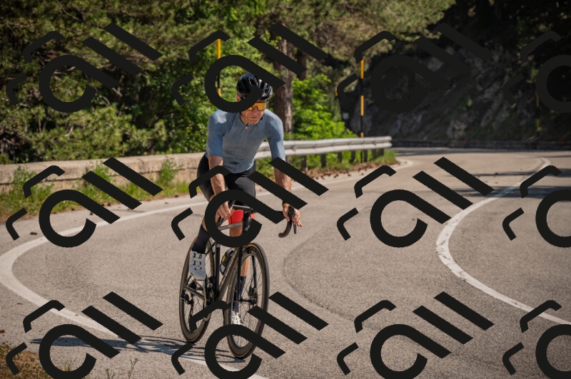 20250614102107-_Z620304_am_