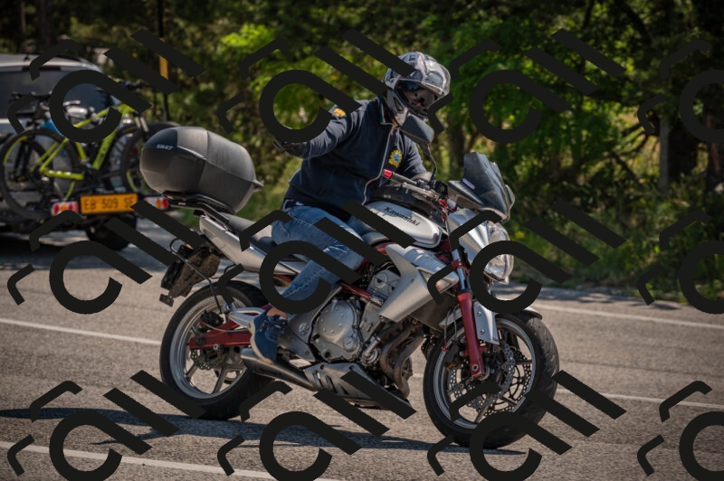 20250614102421-_Z620315_am_