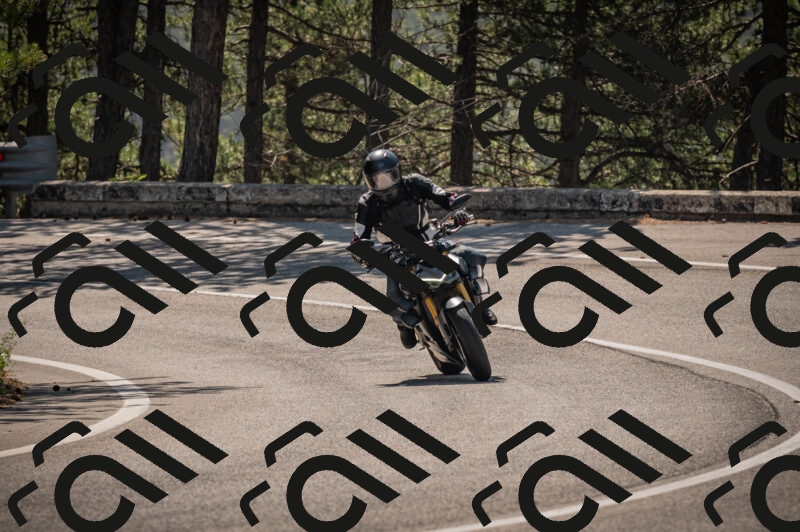 20250614103056-_Z620340_am_