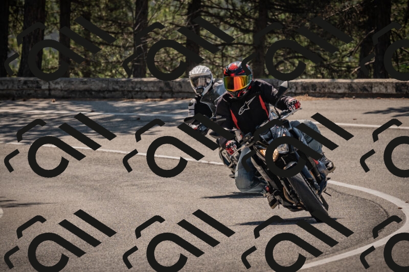 20250614103856-_Z620366_am_