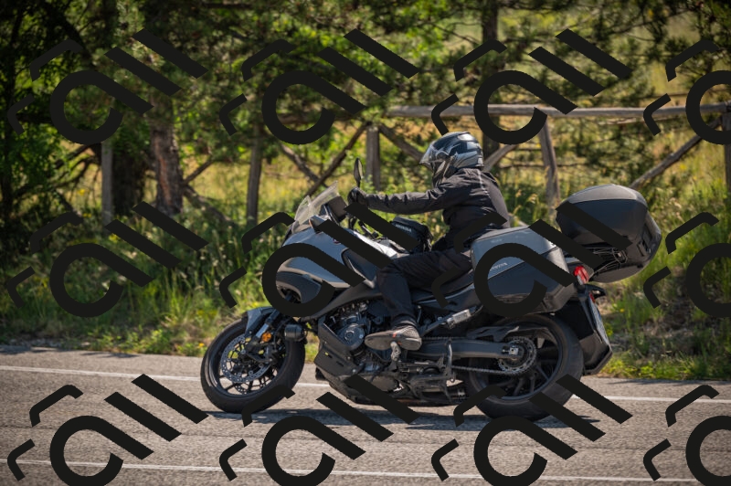 20250614103926-_Z620384_am_