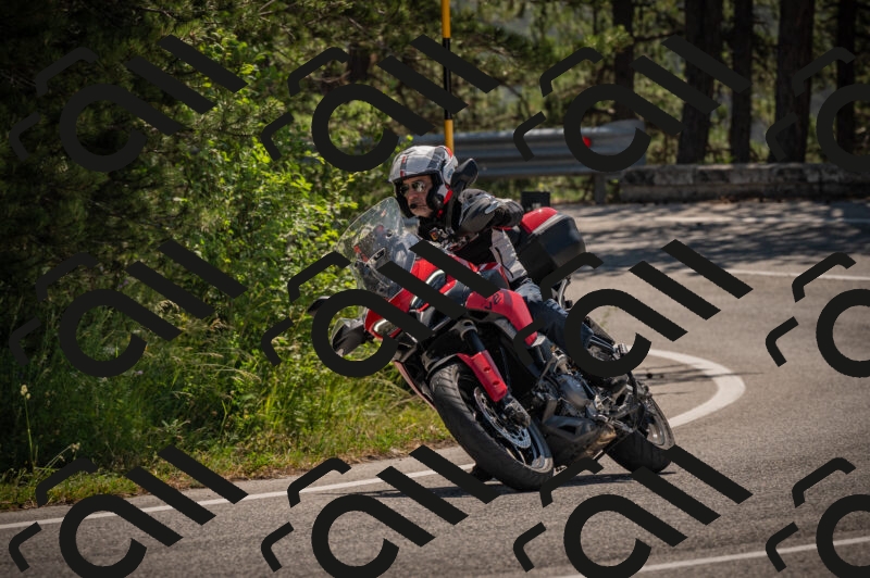 20250614110314-_Z620464_am_