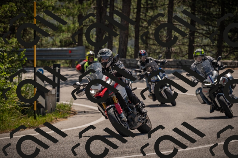 20250614110337-_Z620472_am_