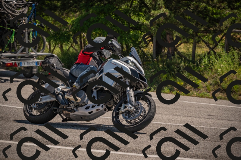 20250614110514-_Z620513_am_