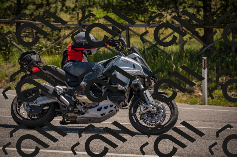 20250614110515-_Z620514_am_