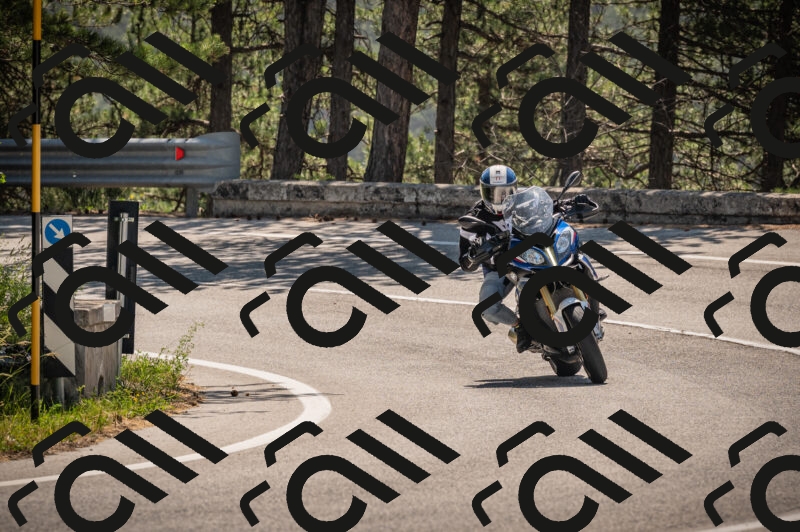 20250614110606-_Z620519_am_