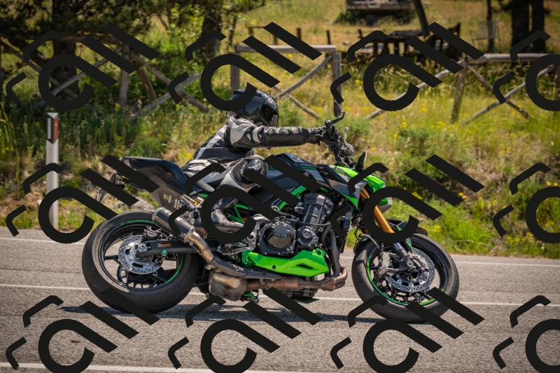 20250614111002-_Z620568_am_