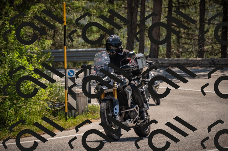 20250614111031-_Z620577_am_