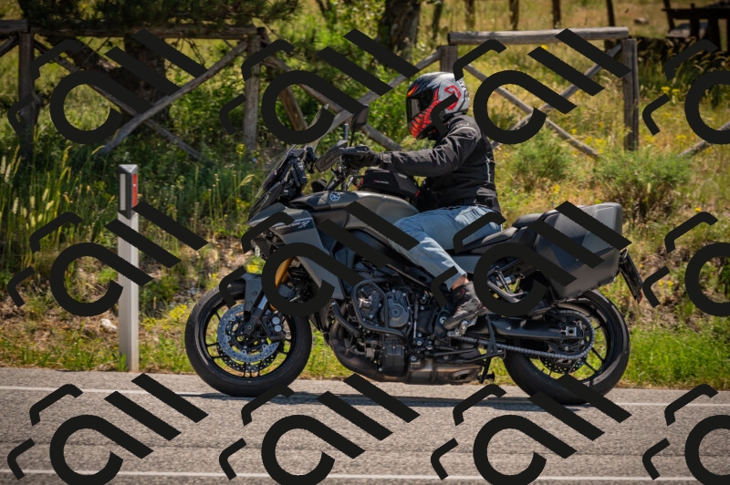 20250614111045-_Z620584_am_