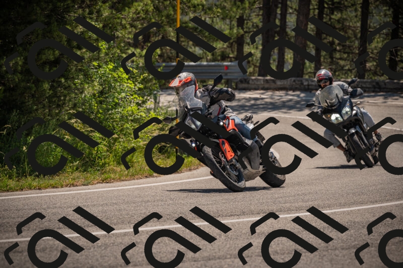 20250614111546-_Z620608_am_