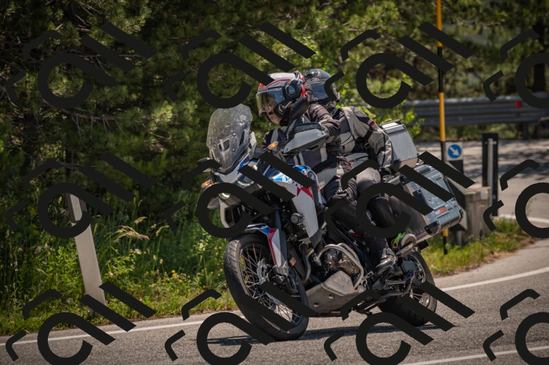 20250614112510-_Z620686_am_