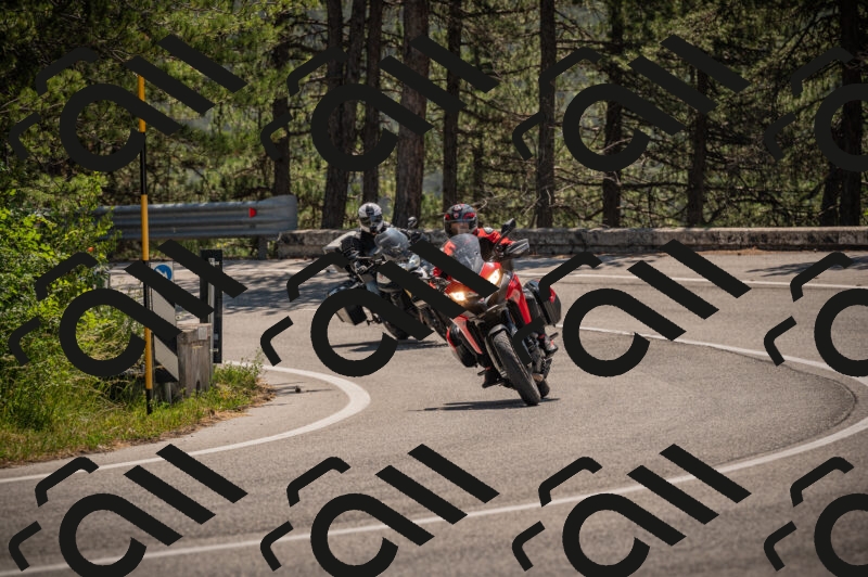 20250614112935-_Z620709_am_