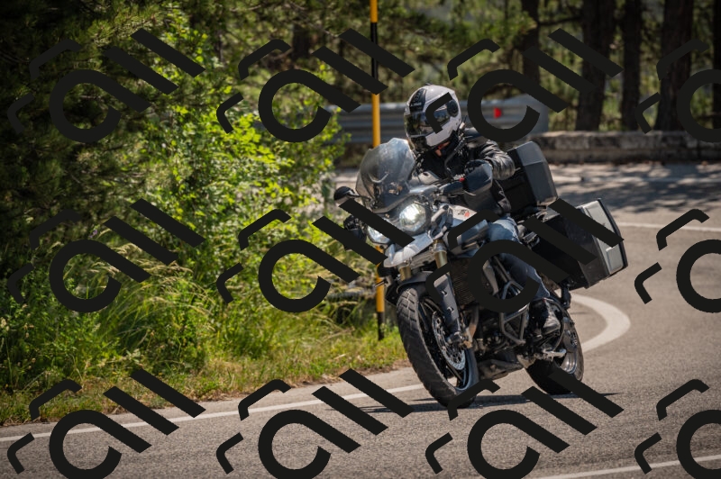 20250614112937-_Z620712_am_