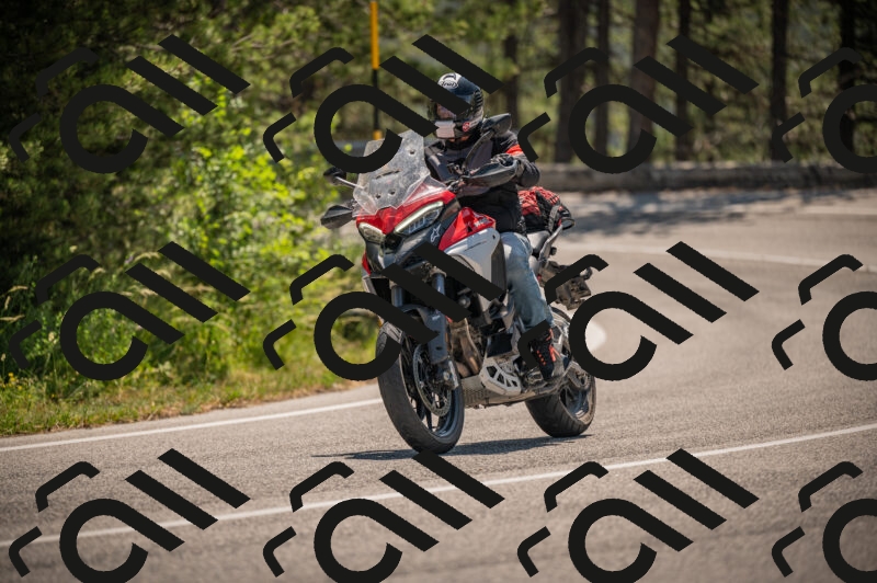 20250614113111-_Z620721_am_