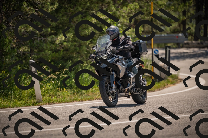 20250614113457-_Z620752_am_