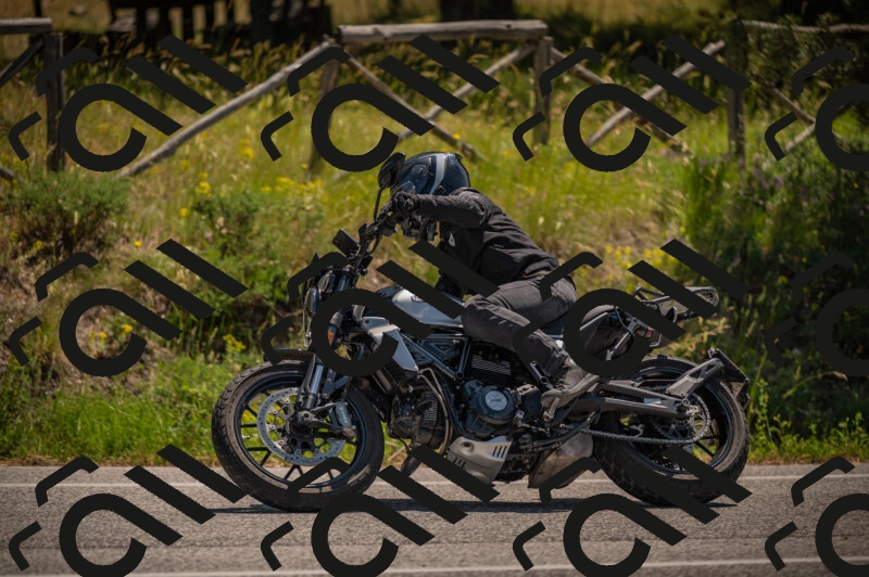 20250614113459-_Z620754_am_