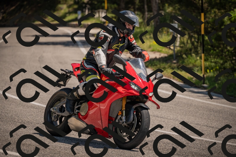 20250614114003-_Z620812_am_