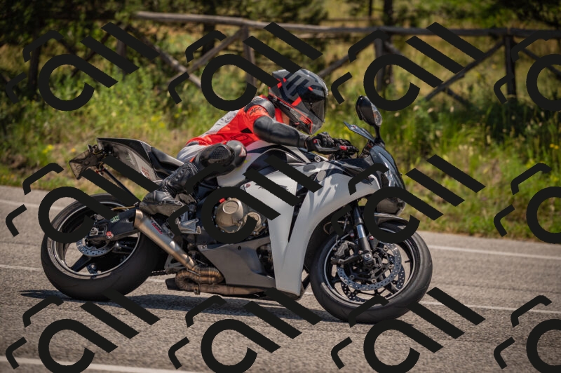 20250614114014-_Z620821_am_