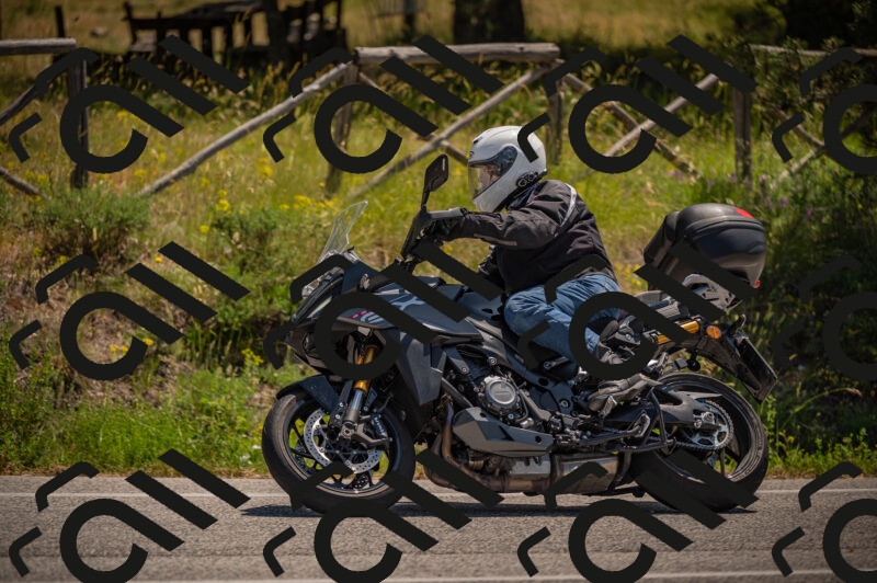 20250614114204-_Z620858_am_