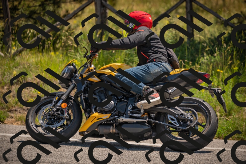 20250614114349-_Z620891_am_