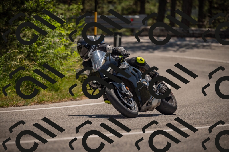 20250614114425-_Z620899_am_