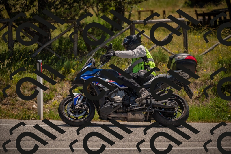 20250614115138-_Z620970_am_