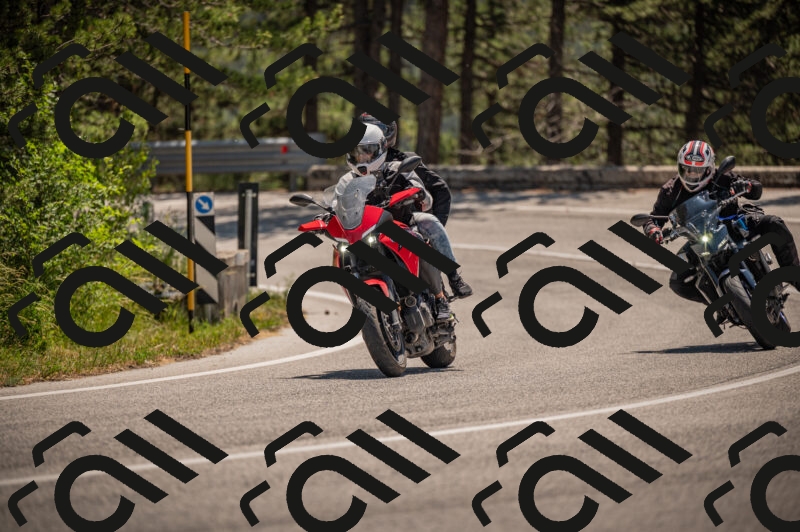 20250614115705-_Z620996_am_