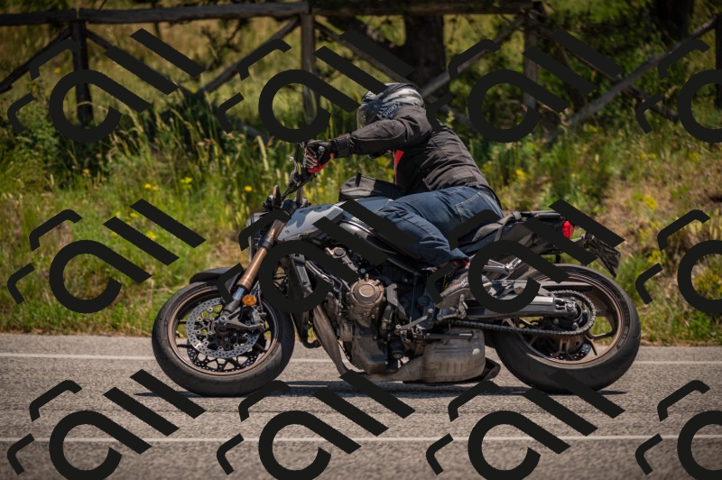 20250614115750-_Z621020_am_