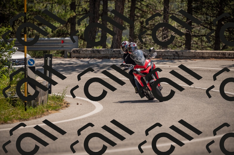 20250614120236-_Z621044_am_