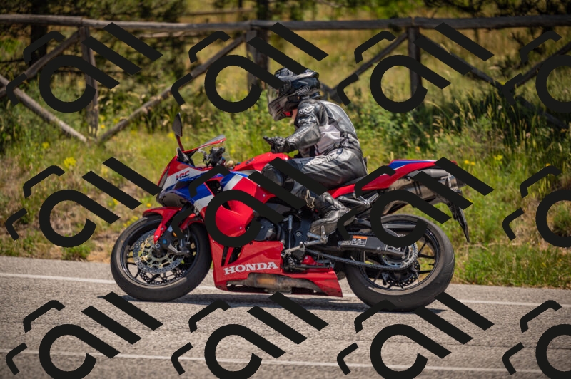 20250614120333-_Z621063_am_