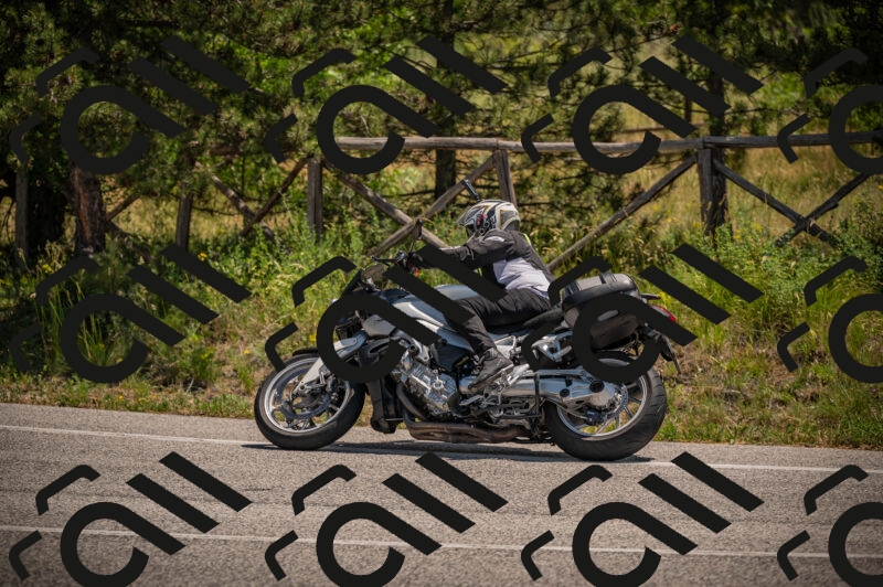 20250614120514-_Z621102_am_