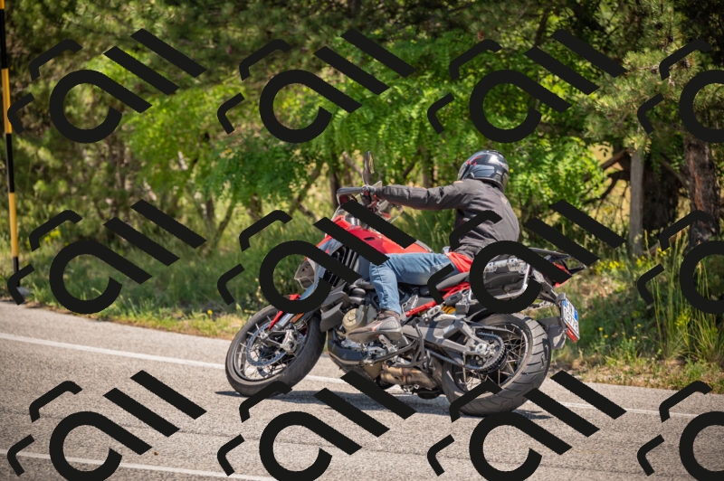 20250614121010-_Z621119_am_