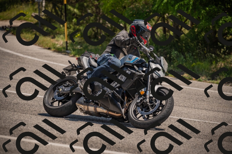 20250614121032-_Z621121_am_