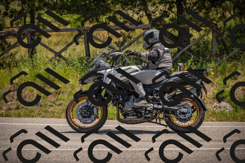 20250614121102-_Z621127_am_