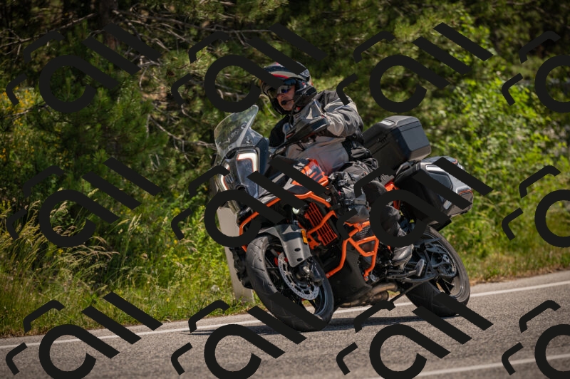 20250614121248-_Z621153_am_