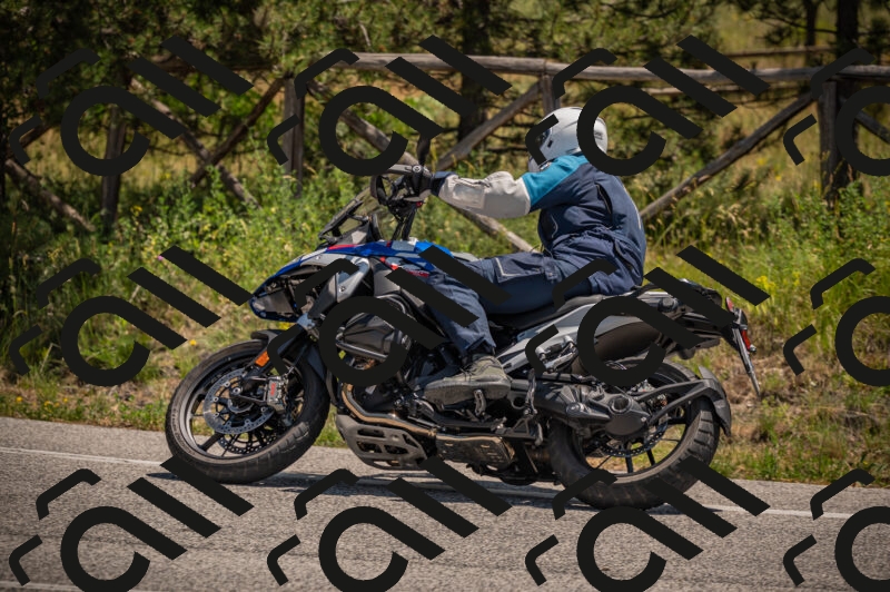 20250614121555-_Z621175_am_