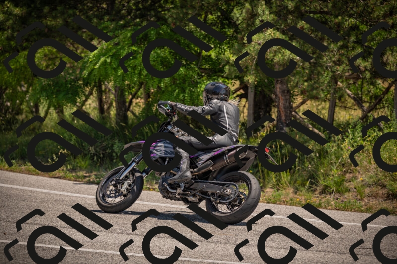 20250614121712-_Z621196_am_