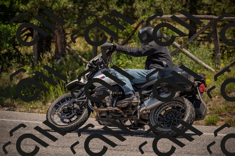 20250614121901-_Z621225_am_